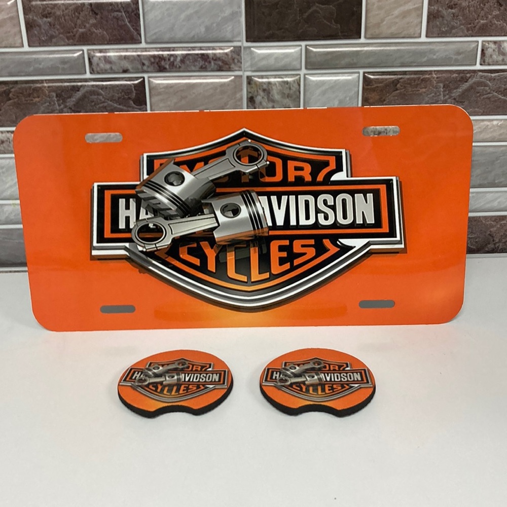 COPY - Harley Davidson License Plate With Cup Holder Pads